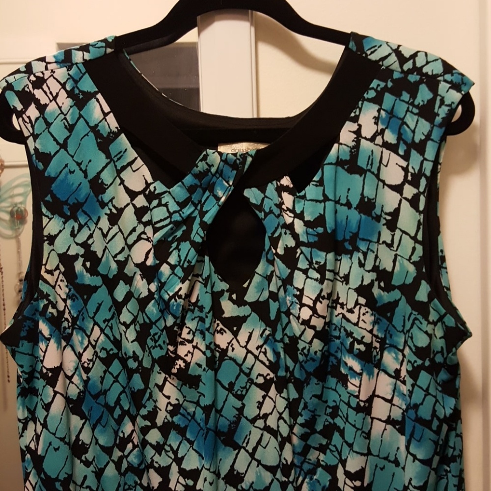DressBarn Black/Aqua/White Twist Front Dress